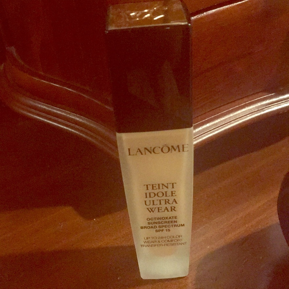 Lancôme teint idole ultra wear foundation